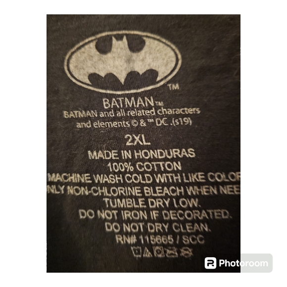 EUC Batman t-shirt, black, XXL - Picture 4 of 4